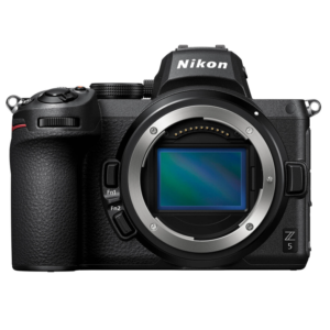 Беззеркальный фотоаппарат Nikon Z5 body (VOA040AE)